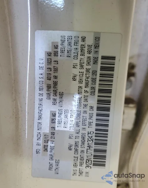 2017 Mazda 3 Sport z USA, uszkodzony, nr VIN 3MZBN1U77HM132475